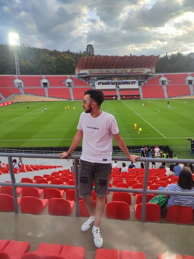  ,   George, 24 ,   ,   