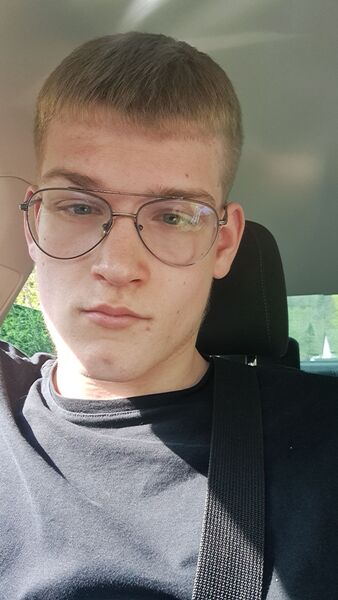  ,   Andre, 18 ,   ,   
