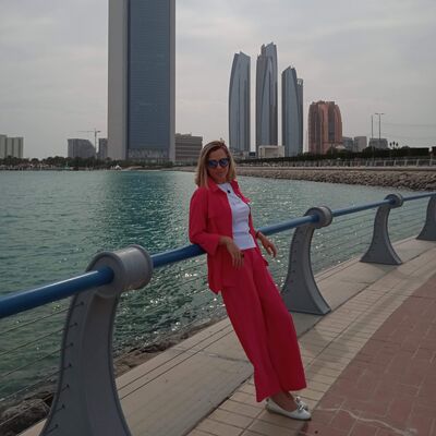  ,   Sveta, 36 ,   ,   