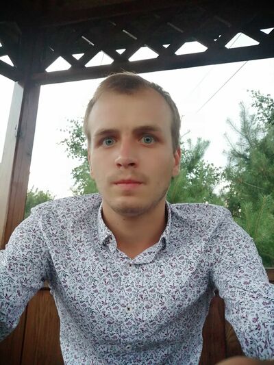  ,   Andrey, 32 ,   