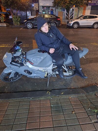 ,   Roma, 33 ,   ,   