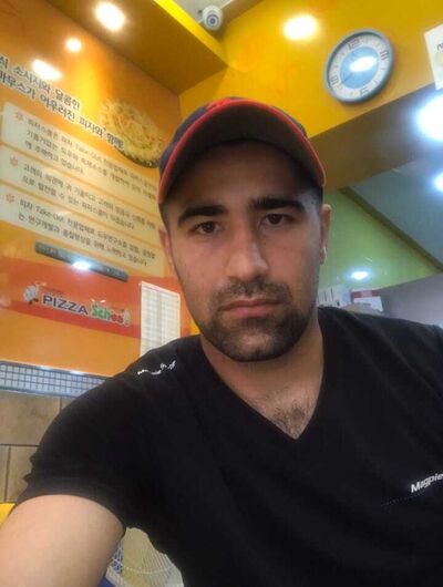  ,   Karomatullo, 32 ,   ,   