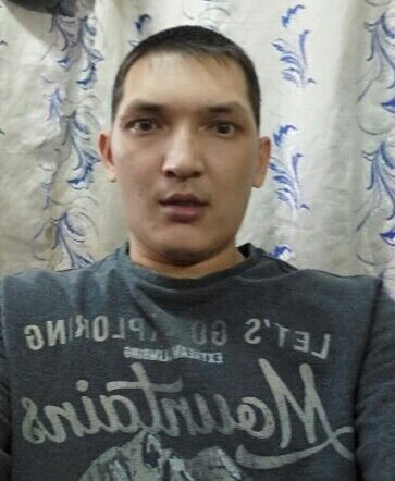  42218048  Gio, 34 ,    