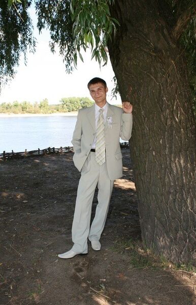  ,   Eugen, 40 ,   , 