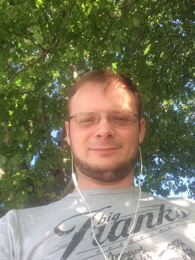  Freehold,   Michael, 40 ,   