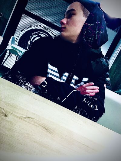  ,   Aleksei, 21 ,   ,   