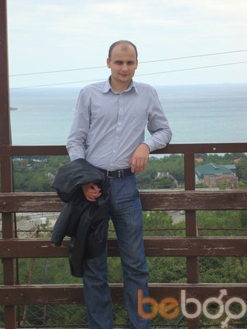  --,   Petro, 39 ,   ,   , c 