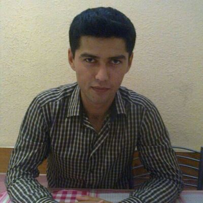  ,   Asadbek, 38 ,  