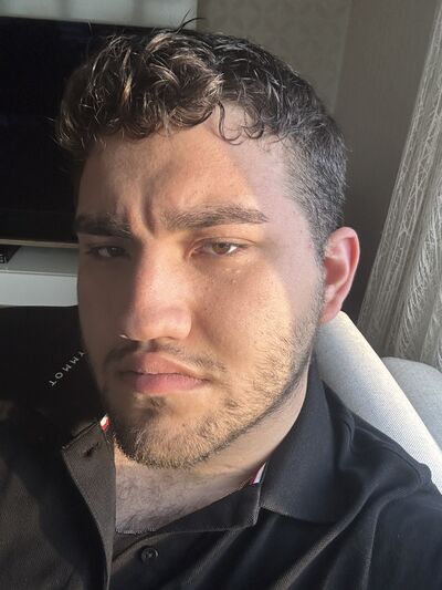  ,   Ali, 25 ,   ,   