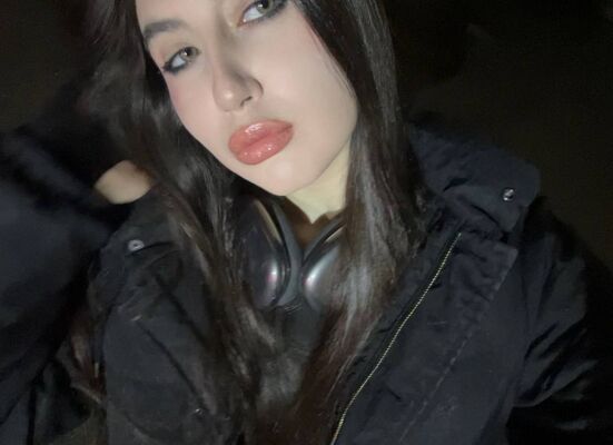  ,   Anastasia, 25 ,   ,   