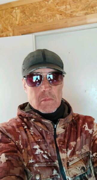  ,   Aleksandr, 52 ,   ,   , c 