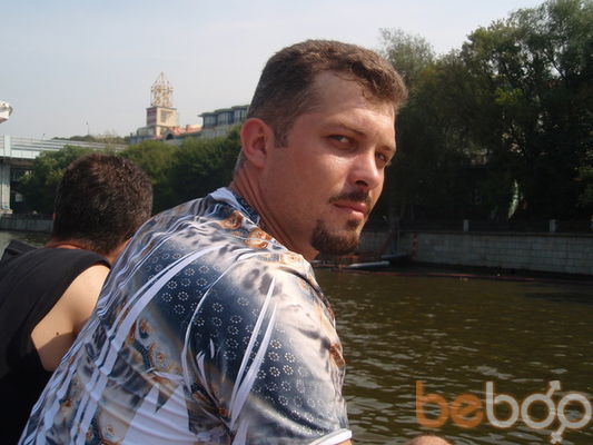  ,   Artem, 44 ,   ,   , c 