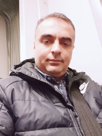  Neuss,   Ilya, 50 ,   ,   , c 