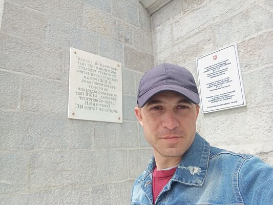  ,   Andrey, 35 ,   ,   