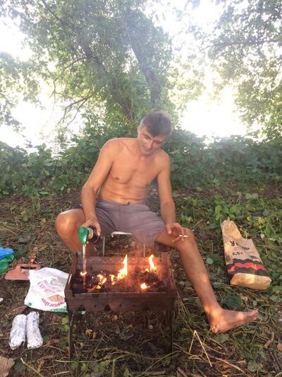  ,   Igor, 49 ,   ,   