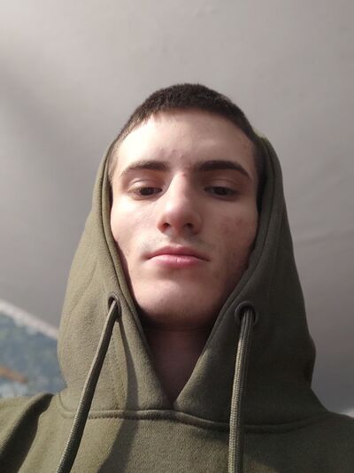  ,   Artem, 23 ,   ,   , c , 