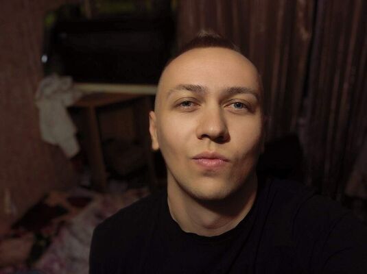  ,   Alexander, 32 ,   ,   , c , 