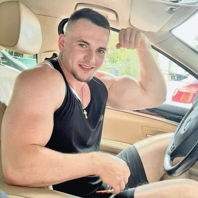  ,   Ruslan, 33 ,   ,   