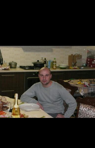 ,   Egor, 39 ,   ,   