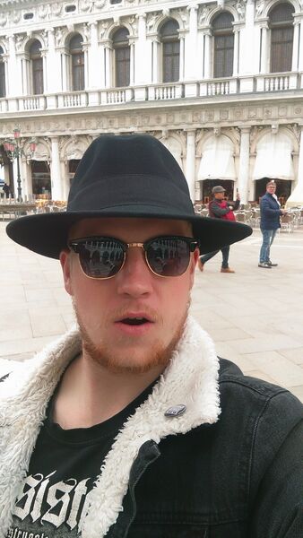  ,   Sergej, 30 ,   ,   , c 