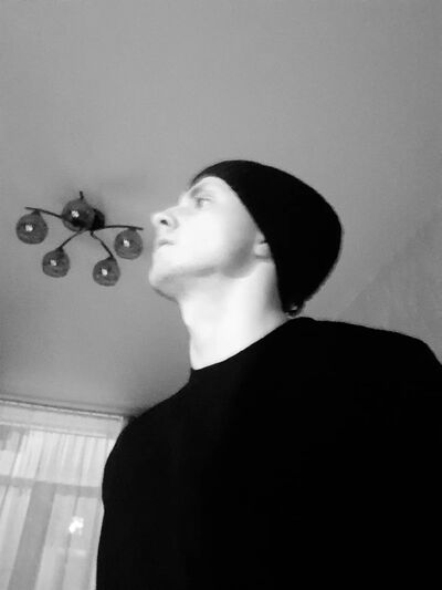  -,   , 24 ,   