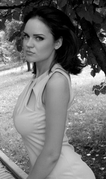  ,   Varya, 34 ,   