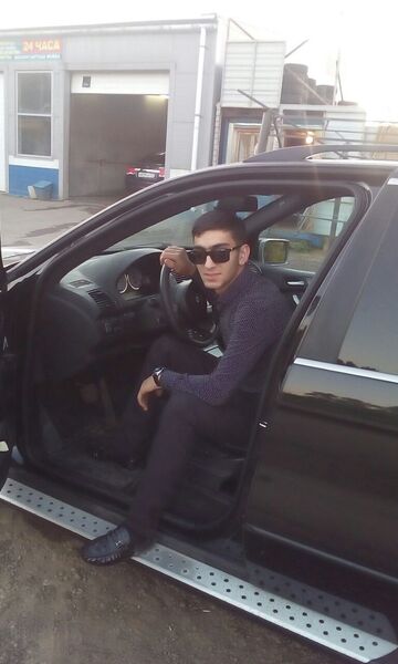  ,   Artyom, 25 ,   