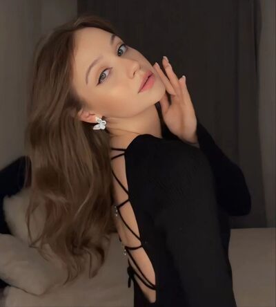  ,   Karina, 23 ,   ,   