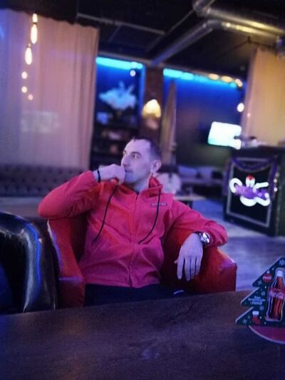  ,   Vadim, 35 ,   ,   