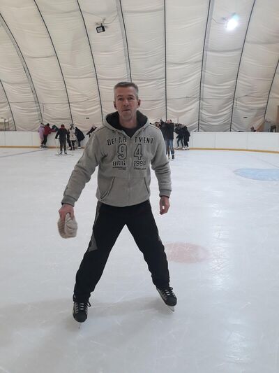  ,   Alex, 48 ,   ,   