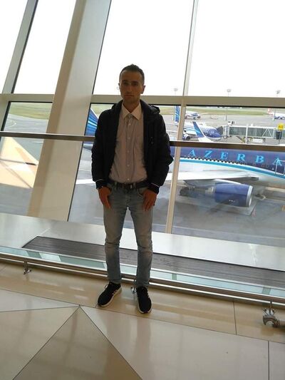  ,   Sabit, 33 ,     , c 