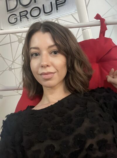  ,   Victoria, 29 ,   ,   