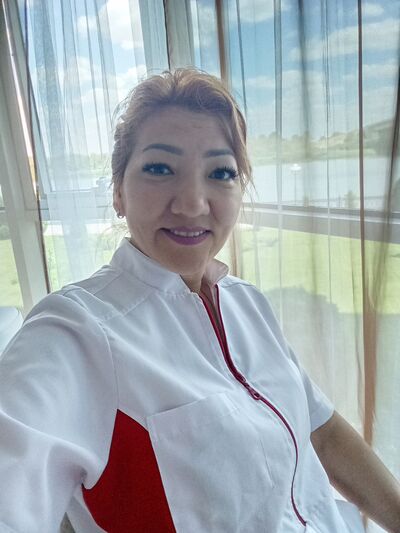  ,   Zhannat, 51 ,   c , 