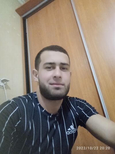   ,   Shuhrat, 25 ,   ,   