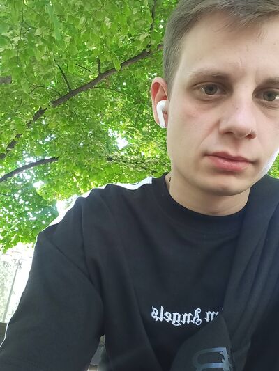  ,   Nikita, 22 ,   ,   