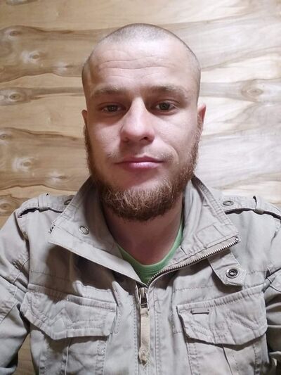  ,   Mykola, 32 ,   ,   , c 