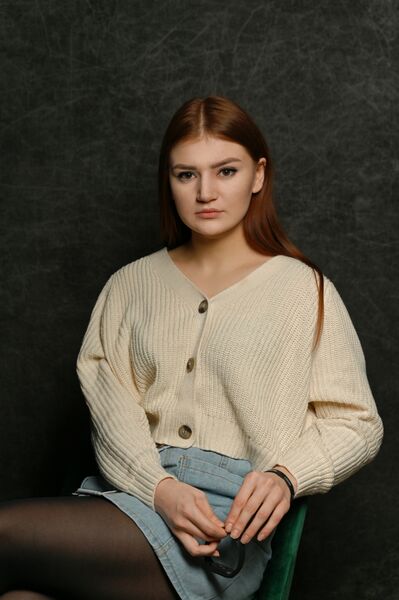  ,   Angelina, 27 ,     , c 