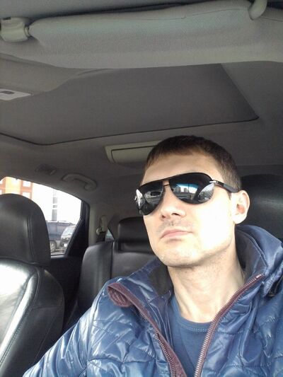  ,   Konstantin, 46 ,  