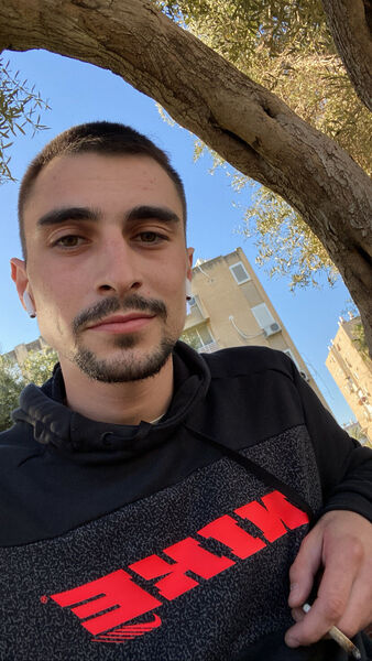  ,   Vsevolod, 26 ,   ,   , 