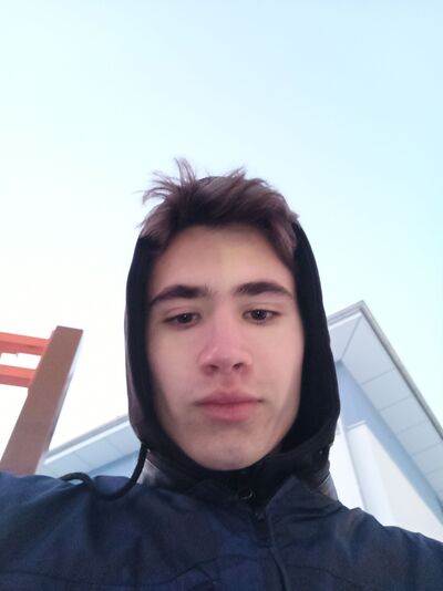  ,   Alexander, 21 ,   ,   , 