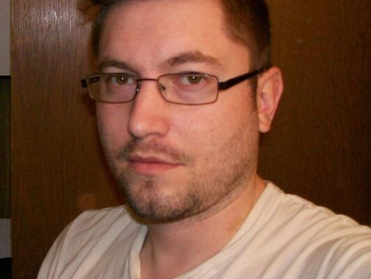  -,   Ian, 35 ,   , 