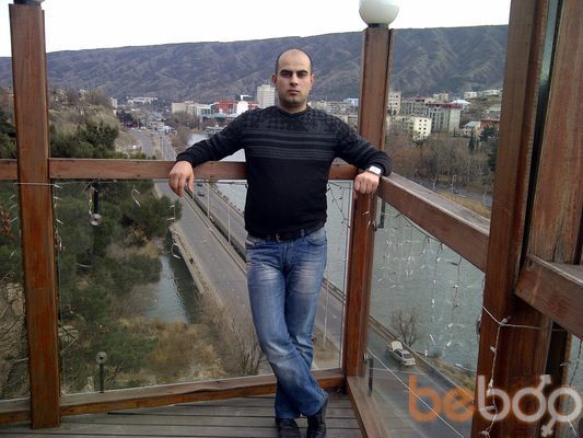  ,   Elvin, 42 ,   