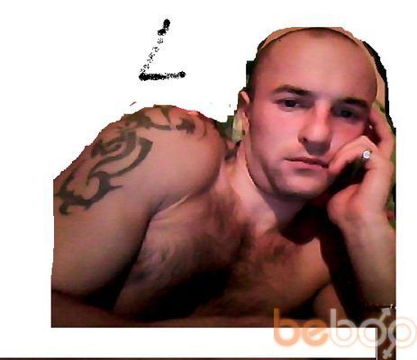  ,   Artem, 42 ,   