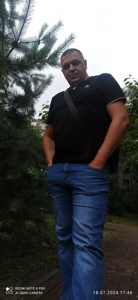  ,   Alexey, 40 ,   ,   