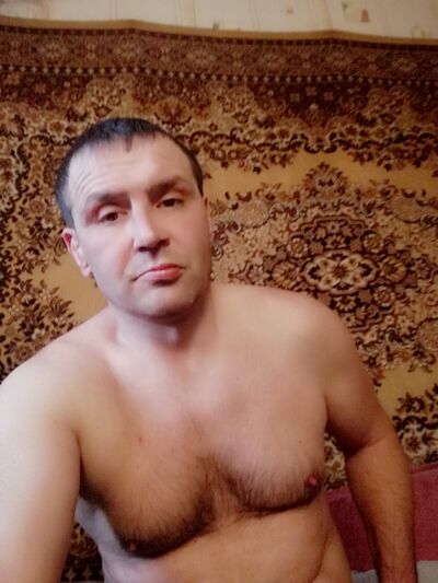  ,   Yevgenij, 40 ,   ,   , c , 