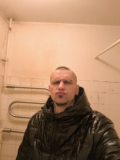  ,   Artur, 34 ,   ,   