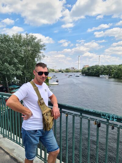  ,   John, 38 ,   ,   