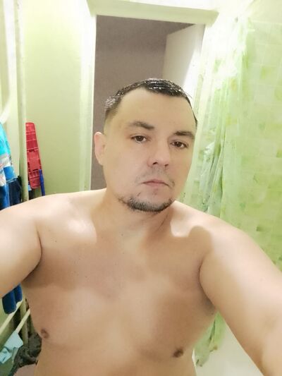  ,   Ilia, 33 ,     , c 