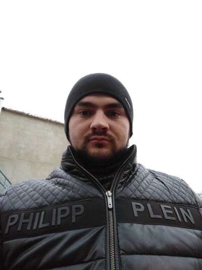  ,   Leo, 36 ,   ,   , c 