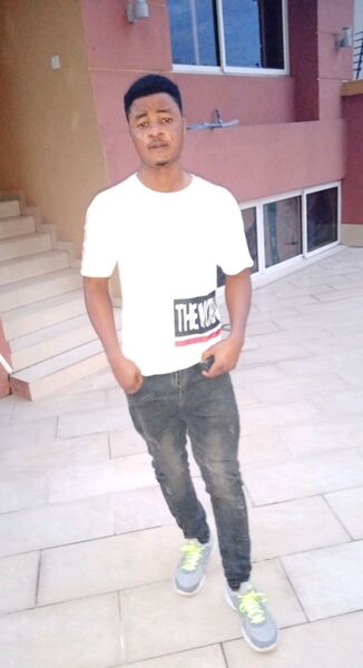  Lagos,   Oshiyemi, 32 ,   ,   , c 